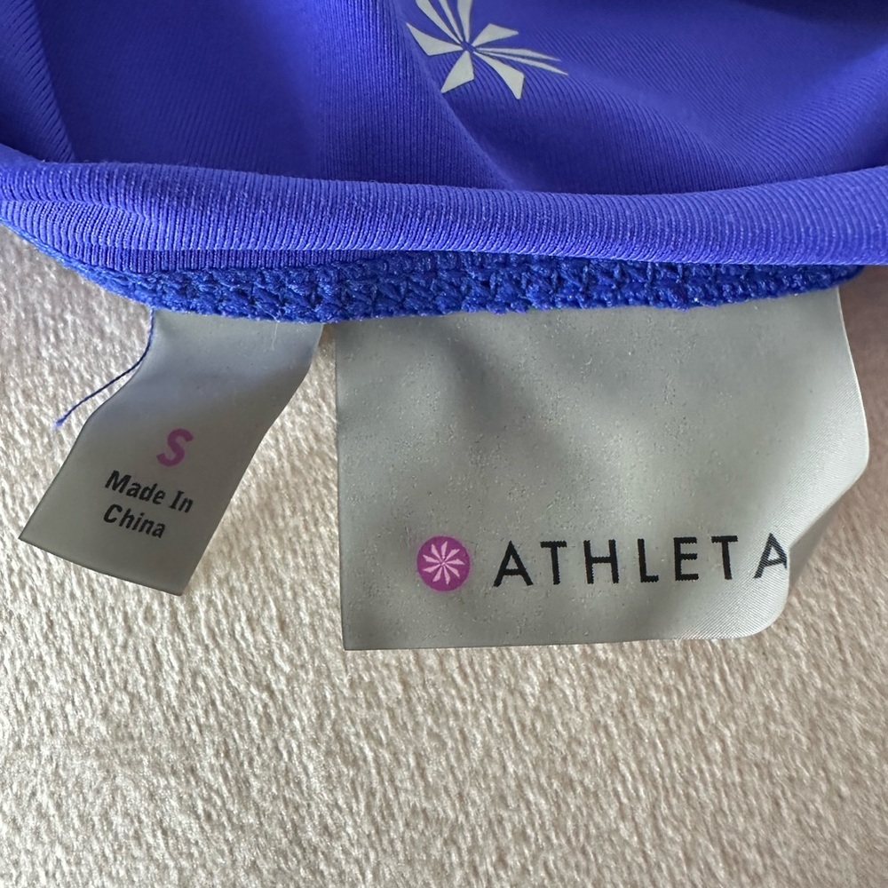Athleta Workout/Swim Top - Picture 8 of 9